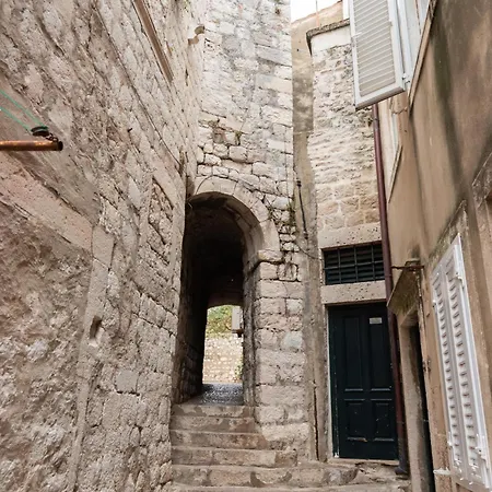 Located Duplex *