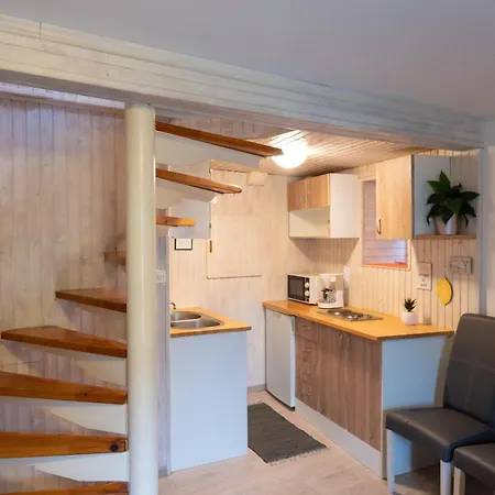 Apartment Located Duplex *