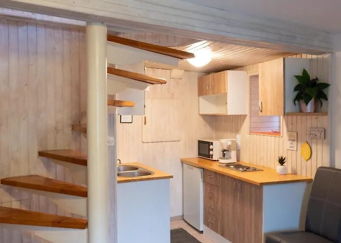 Апартаменты Located Duplex *