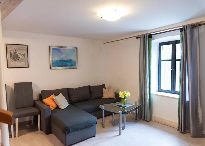 Апартаменты Located Duplex *