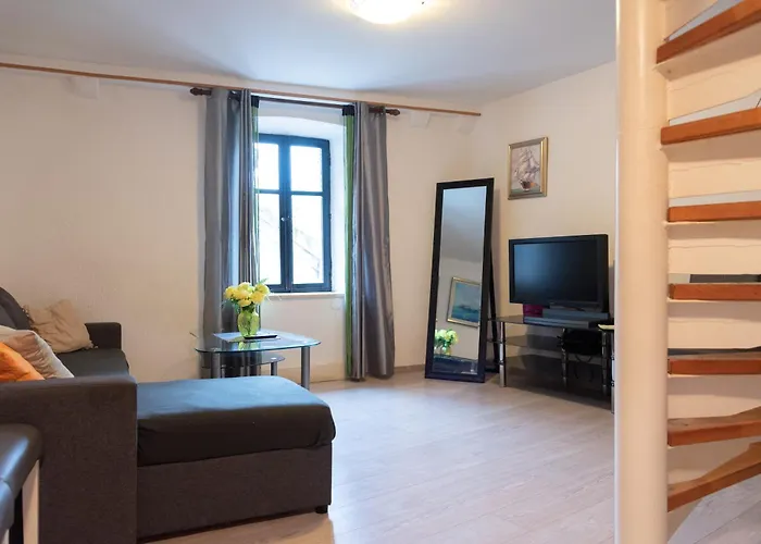 Located Duplex Дубровник