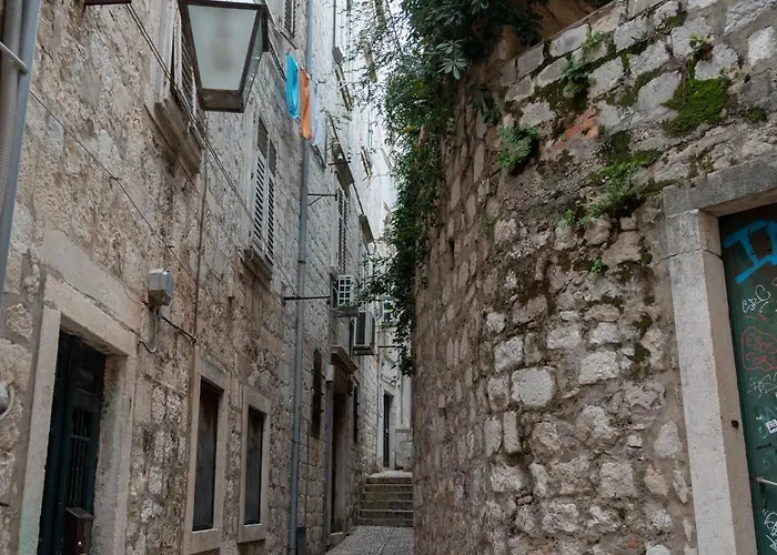 아파트 Located Duplex 두브로브니크